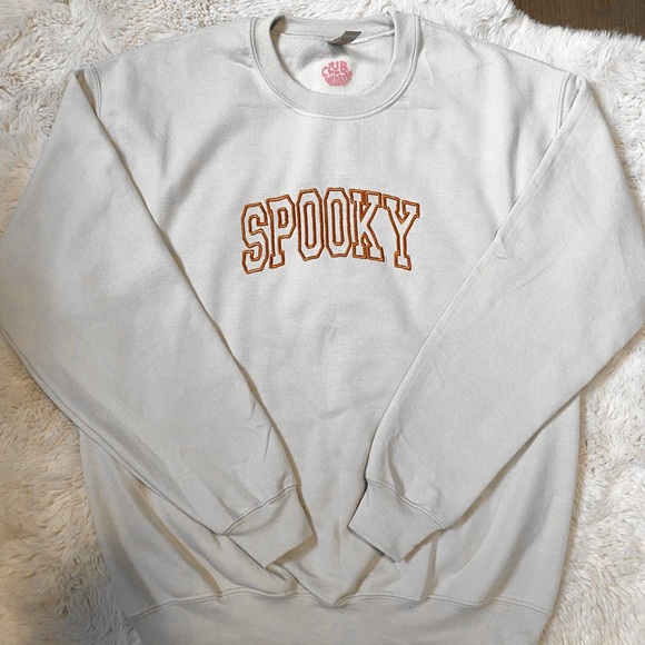 Spooky embroidered fall crewneck sweatshirt - Picture 3 of 6